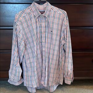 Men's vineyards Vines whale shirt